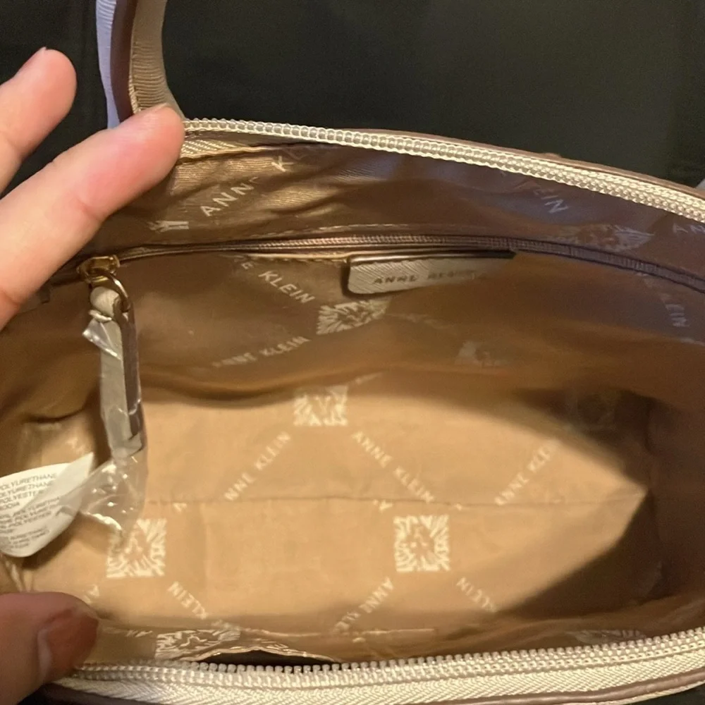 Anne Klein crossbody bag - Picture 11 of 13